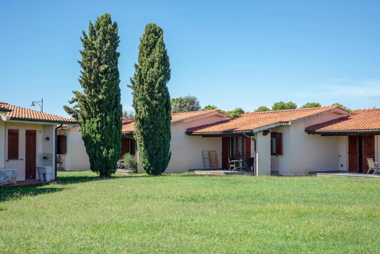 Villaggio Il Girasole Follonica Buitenkant foto