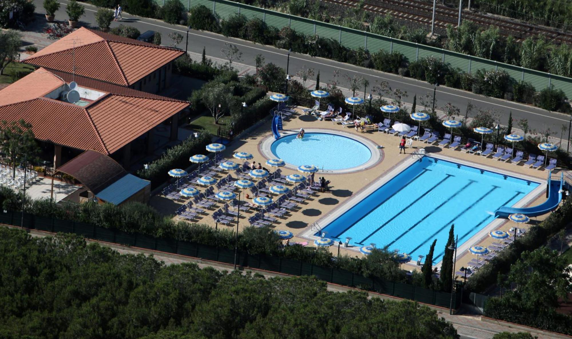 Villaggio Il Girasole Follonica Buitenkant foto